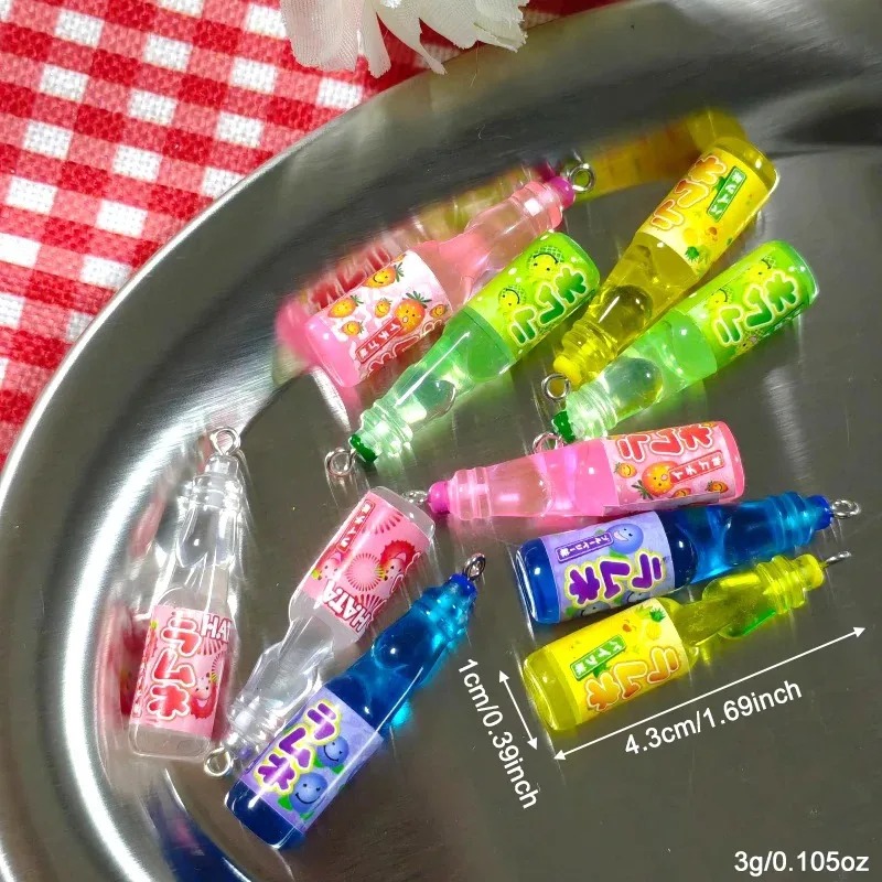10個入り 小さなソーダボトル レジンチャーム 可愛い飲料ボ - Resin Art Box のレビューと価格