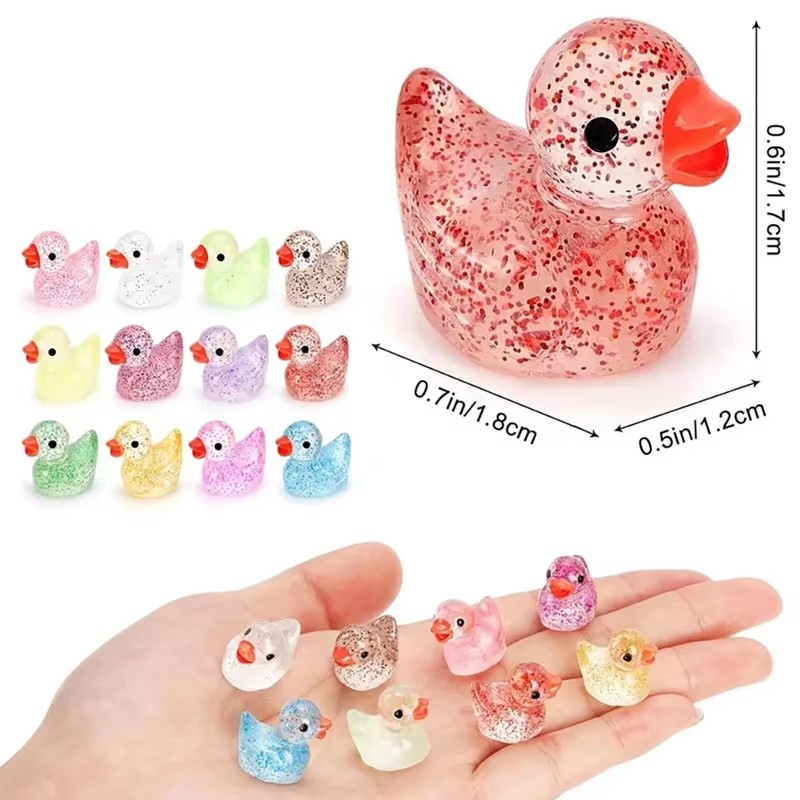 マイクロ風景かわいいキラキラピンクの小さな黄色いアヒル人形ペ - Resin Art Materials のレビューと価格