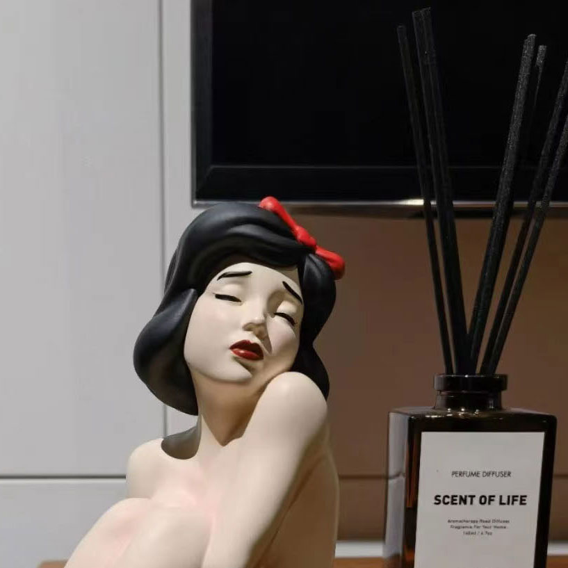 インスタ映えするパロディープリンセスアップル彫刻、手作りアー - Resin Art Instagram のレビューと価格